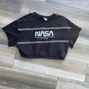 H&M crop top
